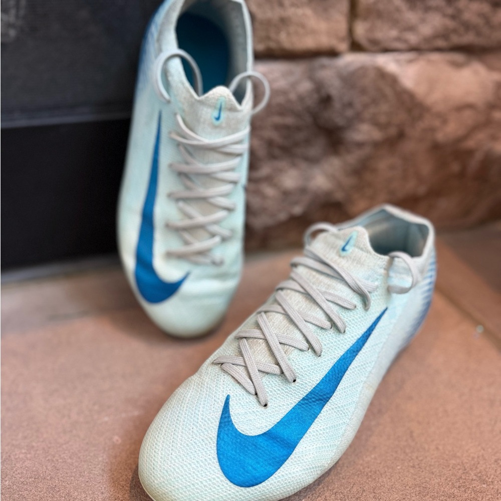 Nike Jr. Mercurial Vapor 16 Pro Cleats